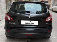 Usata Nissan Qashqai Visia 110 CV (80 kW) 2011 Nero SUV
