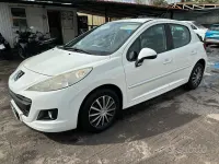 Usata Peugeot 207 73 CV (53 kW) 2012 Bianco Utilitaria