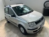 Usata Fiat Panda 54 CV (39 kW) 2006 Grigio Utilitaria
