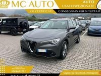 Usata Alfa Romeo Stelvio Executive 190 CV (139 kW) 2019 Grigio scuro SUV