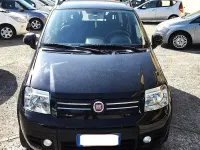 Usata Fiat Panda 4x4 69 CV (50 kW) 2012 Nero Utilitaria
