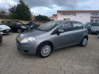 Usata Fiat Grande Punto Dynamic 65 CV (47 kW) 2006 Grigio Utilitaria