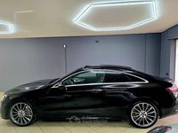 Usata Mercedes E400 Premium Plus 330 CV (242 kW) 2021 Nero Coupé