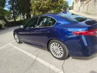 Usata Alfa Romeo Giulia Business 179 CV (131 kW) 2016 Blu/azzurro Berlina