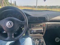 Usata VW Passat 150 CV (110 kW) 1998 Grigio Berlina