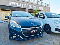 Begagnad Peugeot 208 75 HK (55 kW) 2017 Blå Halvkombi