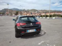 Usata Alfa Romeo Giulietta 105 CV (77 kW) 2011 Nero Utilitaria