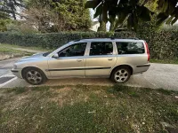 Usata Volvo V70 163 CV (119 kW) 2003 Argento Station wagon