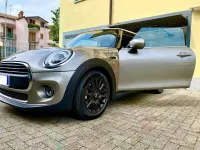 Usata Mini ONE 102 CV (75 kW) 2020 Grigio Utilitaria
