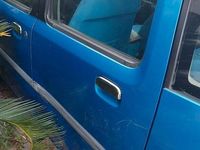 Usata Opel Agila 90 CV (66 kW) 2003 Utilitaria