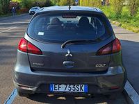Usata Mitsubishi Colt 75 CV (55 kW) 2010 Grigio Utilitaria