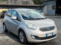 Usata Kia Venga EX 90 CV (66 kW) 2011 Grigio Utilitaria