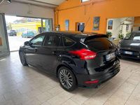 Usata Ford Focus Titanium X 120 CV (88 kW) 2016 Grigio Berlina