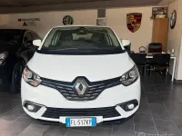 Usado Renault Scénic IV Bose Edition 110 CV (80 kW) 2017 Blanco Monovolumen