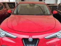Usata Alfa Romeo Stelvio 160 CV (117 kW) 2018 Rosso SUV