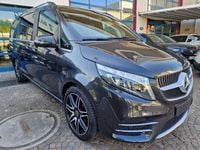 Usata Mercedes V300 Exclusive 239 CV (175 kW) 2019 Graphitgrau metallic Monovolume