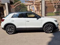Usata VW T-Roc 150 CV (110 kW) 2019 Bianco SUV