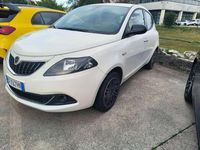 Usata Lancia Ypsilon Gold 69 CV (50 kW) 2021 Other Utilitaria