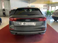 Usata Audi Q8 Sport 286 CV (210 kW) 2020 Grigio SUV