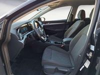 Usata VW Golf VIII Life 131 CV (96 kW) 2023 Nero Utilitaria