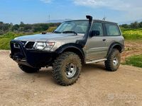Usata Nissan Patrol 158 CV (116 kW) 2000 Grigio SUV