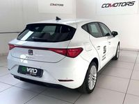 Begagnad Seat Leon Business 116 HK (85 kW) 2025 Vit Halvkombi