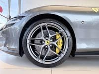Usata Ferrari Roma 620 CV (456 kW) 2021 Grigio silverstone Coupé