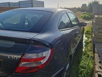 Usata Mercedes C220 Elegance 150 CV (110 kW) 2006 Grigio Coupé