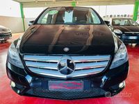 Usata Mercedes B200 Premium 136 CV (100 kW) 2013 Nero Utilitaria