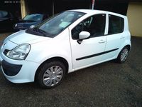 Usata Renault Modus 74 CV (54 kW) 2011 Bianco Monovolume