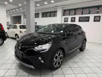 Usata Renault Captur Intens 101 CV (74 kW) 2022 Nero SUV