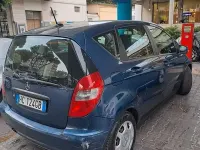 Usata Mercedes A150 95 CV (69 kW) 2010 Bluazzurro Monovolume