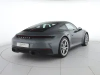 Usata Porsche 911 394 CV (289 kW) 2025 Grigio vanadio metallizzato Coupé
