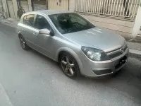 Usata Opel Astra 101 CV (74 kW) 2005 Grigio Berlina