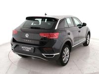 Usata VW T-Roc Style 116 CV (85 kW) 2019 Nero SUV