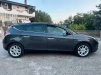 Usata Lancia Delta 120 CV (88 kW) 2010 Utilitaria