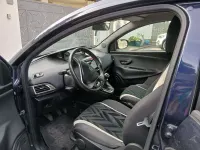 Usata Lancia Ypsilon Gold 69 CV (50 kW) 2017 Nero Utilitaria