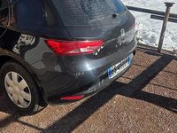Usata Seat Leon Style 105 CV (77 kW) 2013 Nero Berlina
