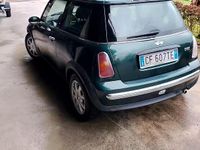 Usata Mini ONE 2003 Verde Utilitaria