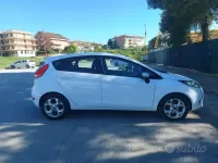 Occasion Ford Fiesta 68 ch (50 kW) 2012 Blanc Berline