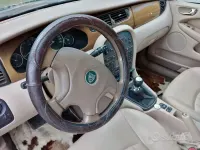 Usata Jaguar X-type 156 CV (114 kW) 2003 Verde Berlina