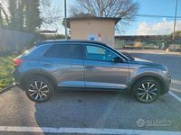 Usata VW T-Roc 115 CV (84 kW) 2019 Grigio SUV