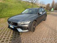 Usata Volvo V60 Business Edition 2020 Grigio Station wagon