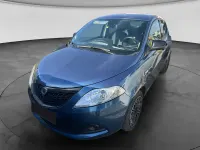 Usata Lancia Ypsilon Silver 70 CV (51 kW) 2023 Blu Utilitaria