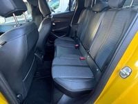 Usata Peugeot 208 Allure 101 CV (74 kW) 2021 Oro Utilitaria