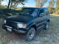 Usata Mitsubishi Pajero 100 CV (73 kW) 1991 Nero SUV