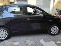 Usata Lancia Ypsilon Silver 69 CV (50 kW) 2014 Nero metallizzato Utilitaria