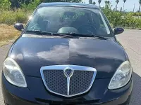 Usata Lancia Ypsilon 90 CV (66 kW) 2007 Nero Utilitaria
