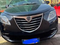 Usata Lancia Ypsilon 80 CV (58 kW) 2013 Nero Utilitaria