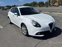 Occasion Alfa Romeo Giulietta 120 ch (88 kW) 2016 Blanc Citadine